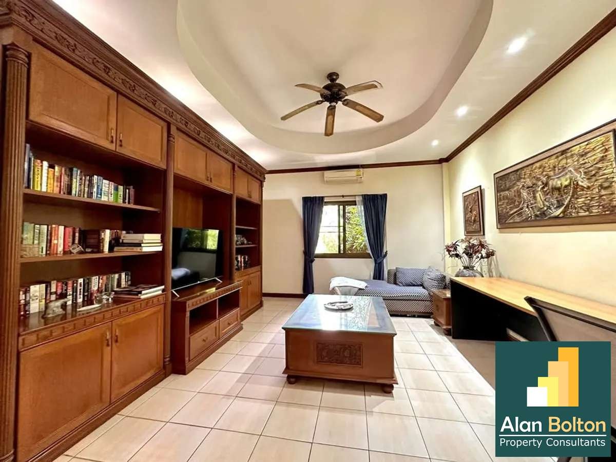 Prime location private house 3 bedrooms 3 bathrooms in Central Pattaya for RENT photo 14