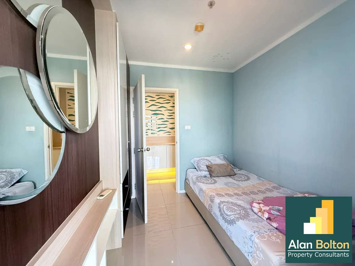 2 Bedroom with sea view photo 14