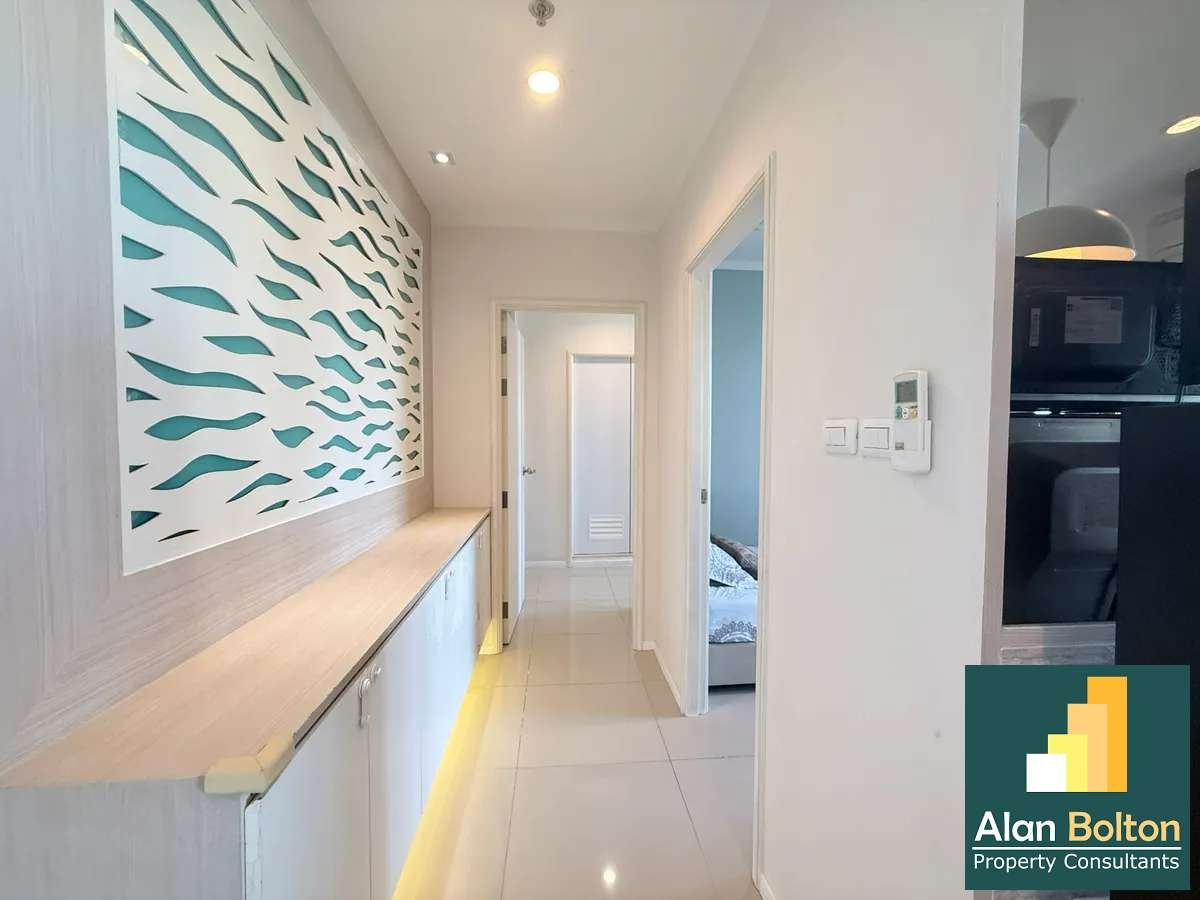 2 Bedroom with sea view photo 9