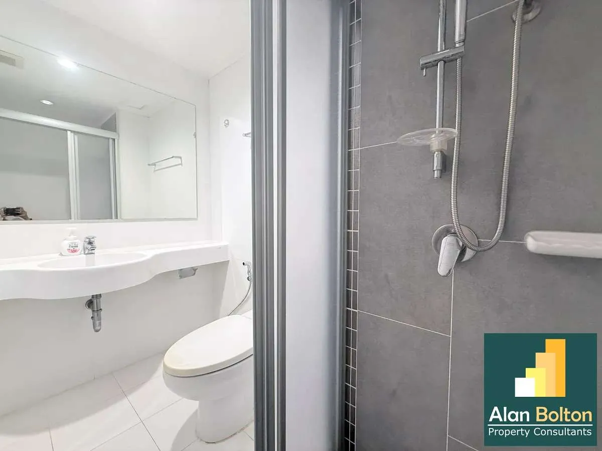 2 Bedroom with sea view photo 15