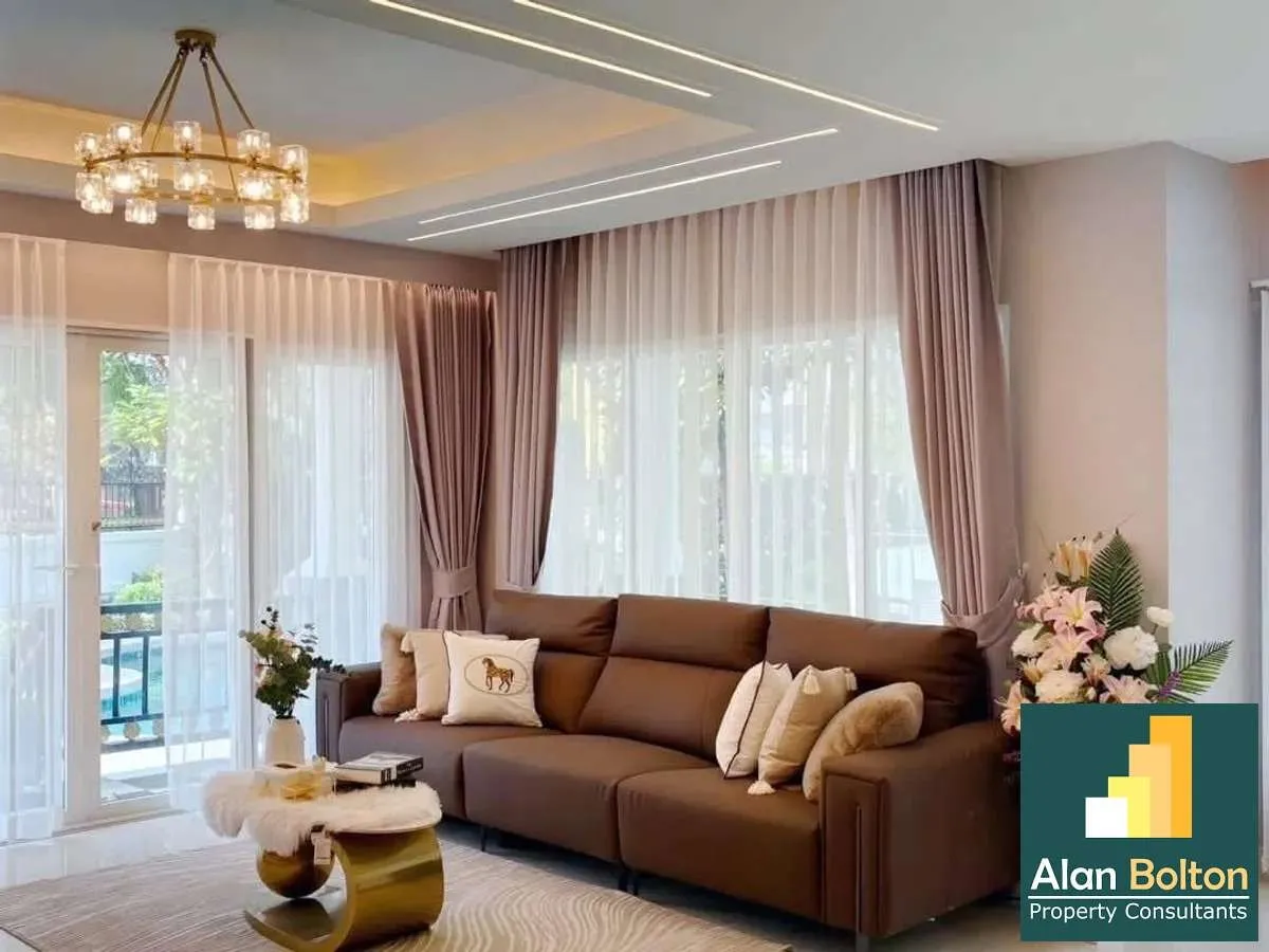 Newly Renovated Pool Villa 5 bedrooms 5 bathroom in Central Park 4/2 for SALE photo 13