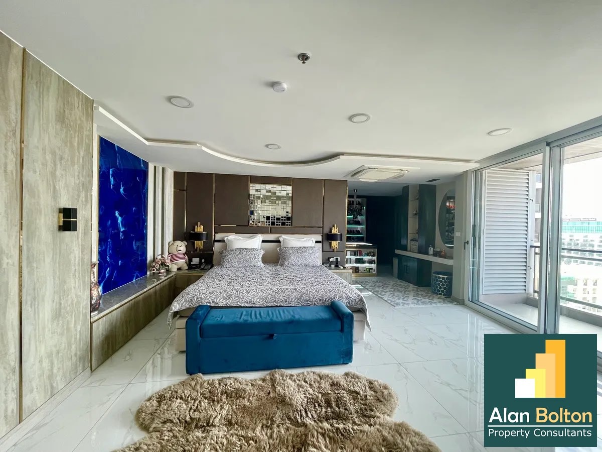 Northshore Beach Front Corner Condo 2 Bedroom For Sale photo 9