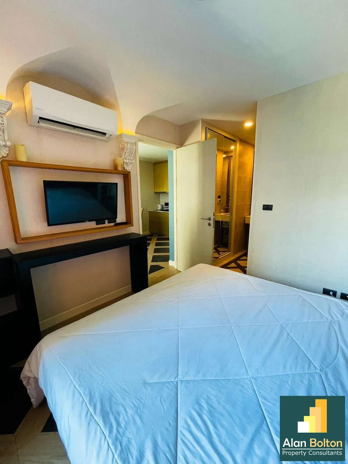 1 Bedroom for rent photo 9