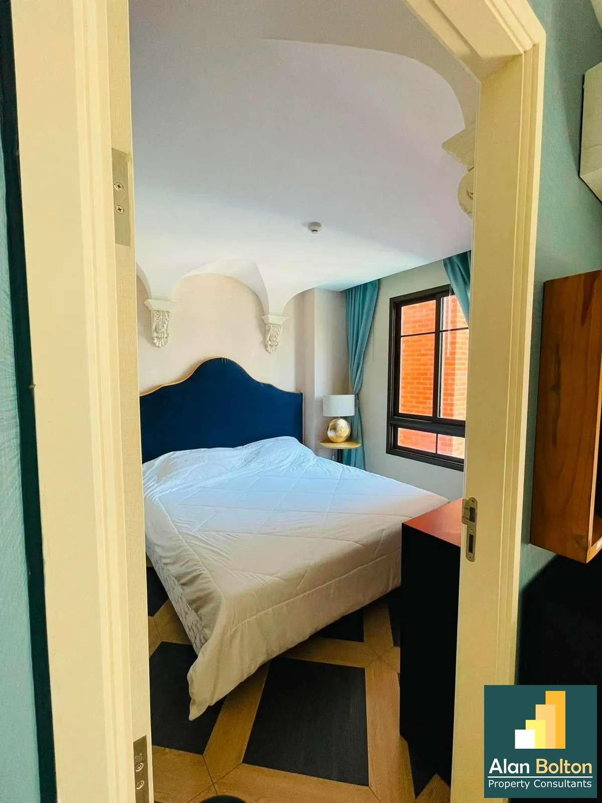 1 Bedroom for rent photo 6