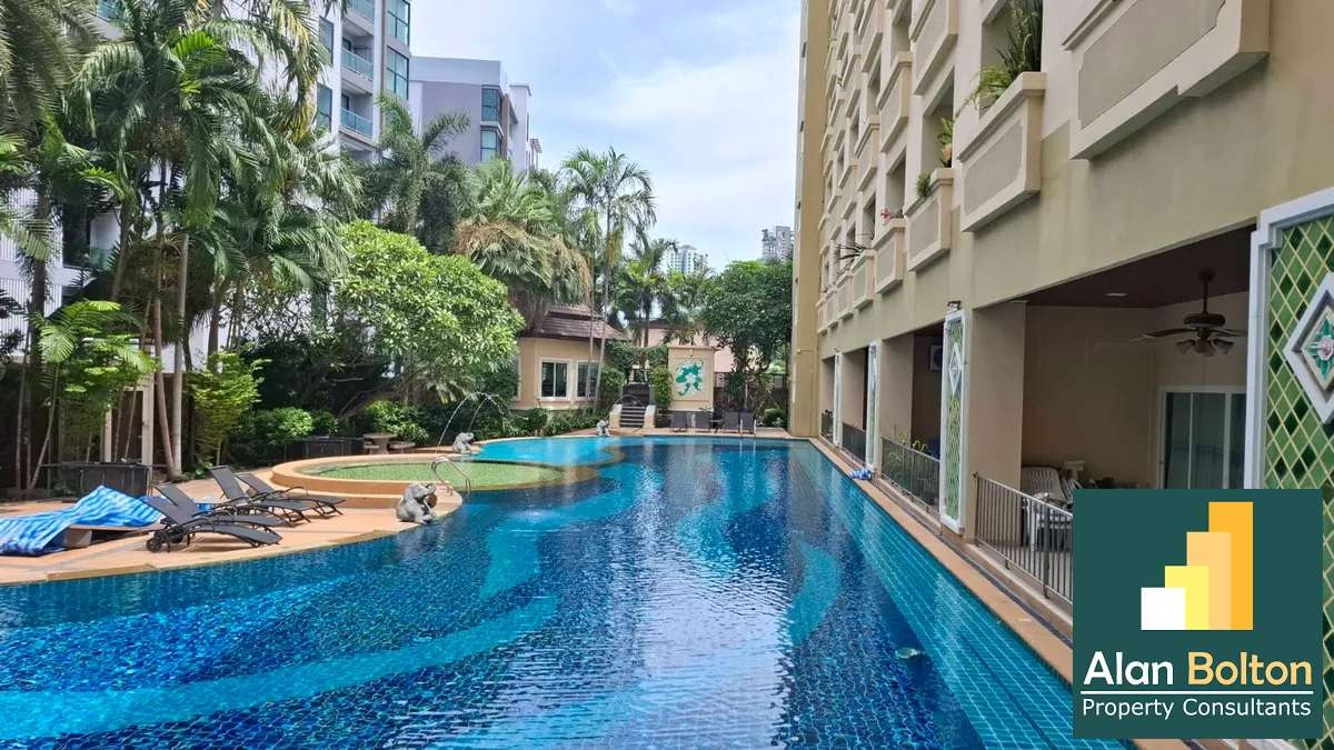 Beautiful and spacious 1-bedroom condo for sale at The Residence Jomtien Beach photo 19