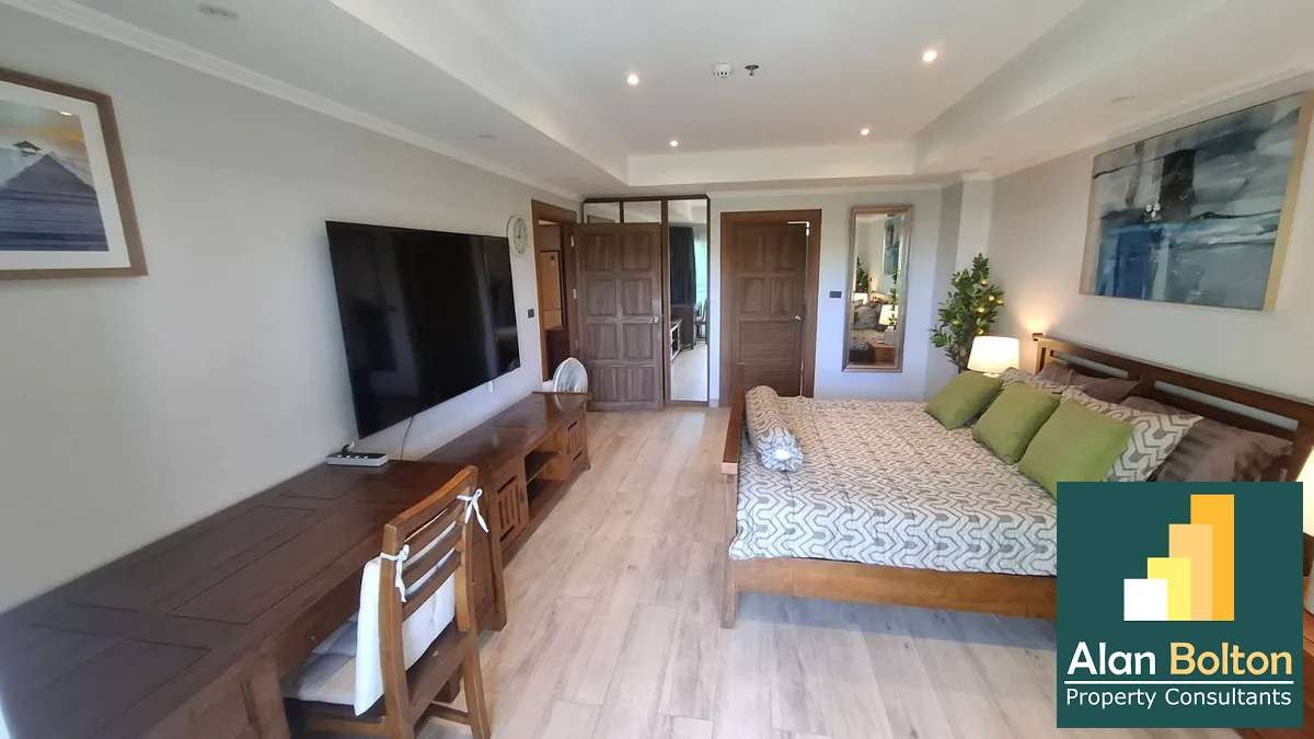 Beautiful and spacious 1-bedroom condo for sale at The Residence Jomtien Beach photo 24