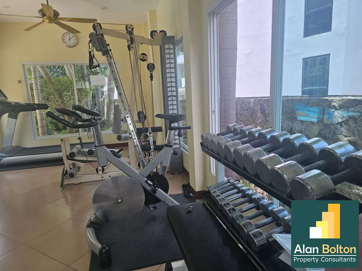 Beautiful and spacious 1-bedroom condo for sale at The Residence Jomtien Beach photo 18