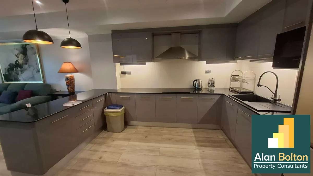 Beautiful and spacious 1-bedroom condo for sale at The Residence Jomtien Beach photo 9