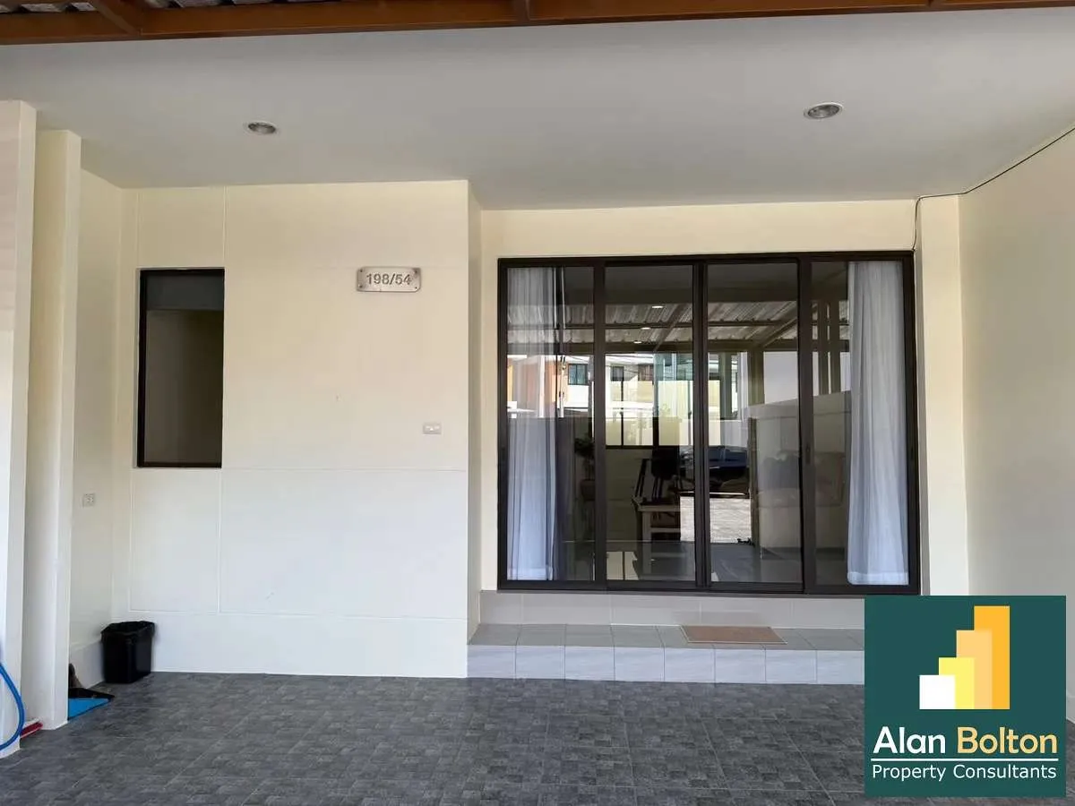 House for rent 3 Bedrooms 2 Bathrooms in East Pattaya photo 8