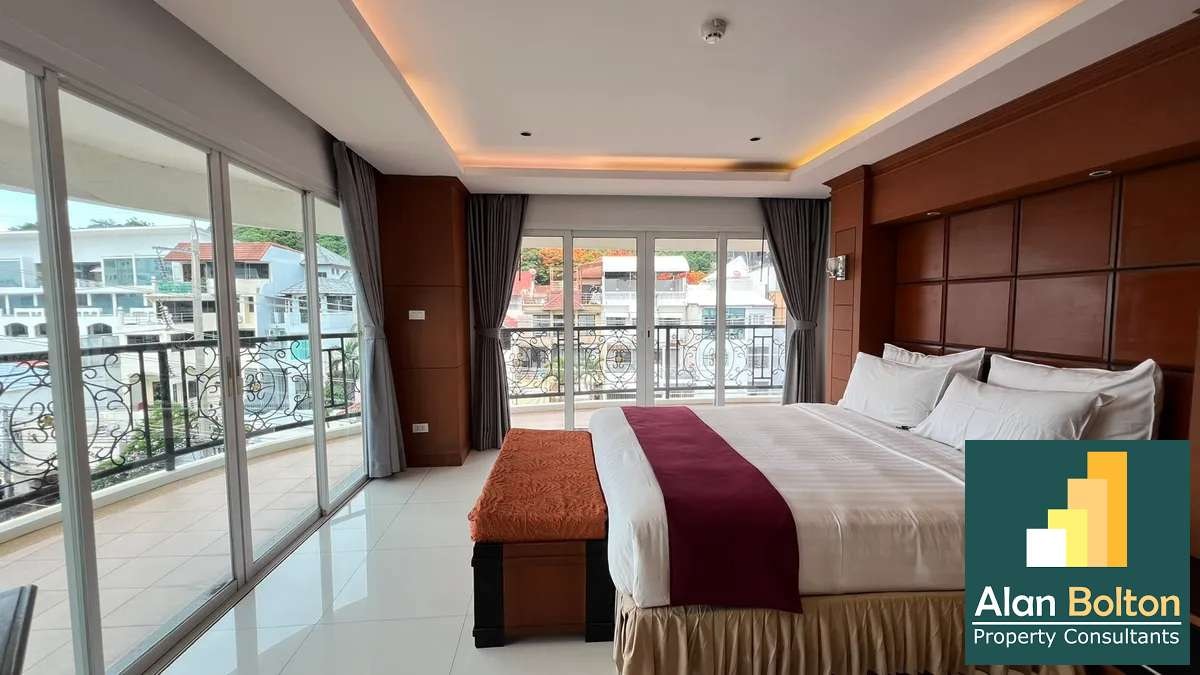 corner room 2 Bedrooms 2 Bathrooms in Pratumnak photo 4
