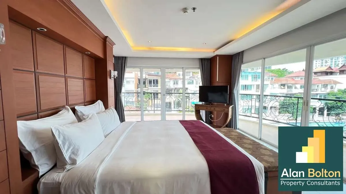 corner room 1 Bedroom 1 Bathroom in Pratumnak