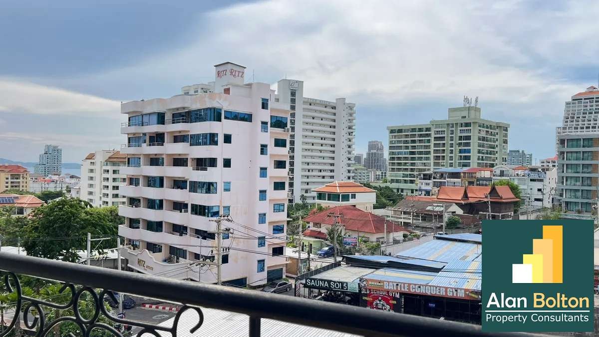 Corner room 2 Bedrooms 2 Bathrooms in Pratumnak photo 12