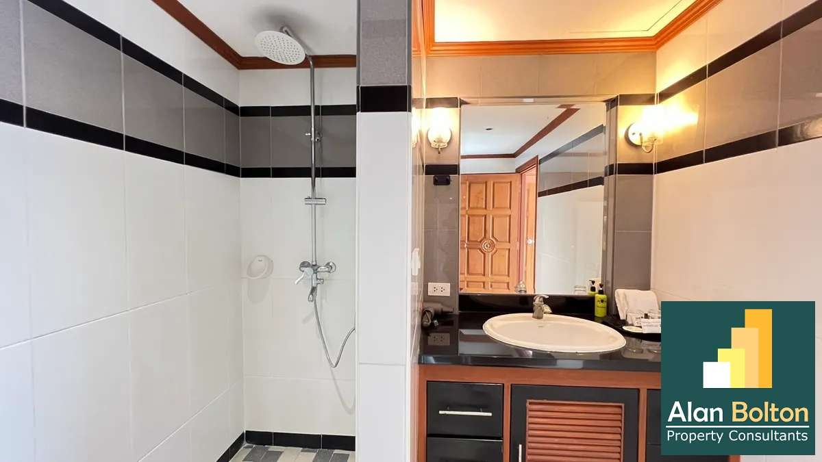Corner room 2 Bedrooms 2 Bathrooms in Pratumnak photo 11