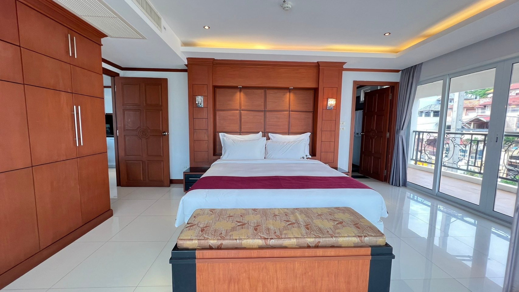 Corner room 2 Bedrooms 2 Bathrooms in Pratumnak photo 27