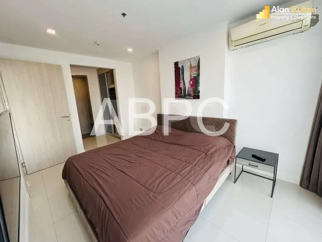 1 Bed 1 Bath in Pratumnak photo 4