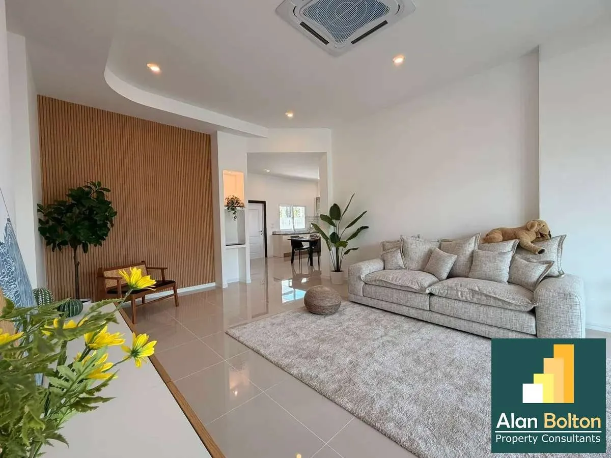 Modern Classic for sale photo 6