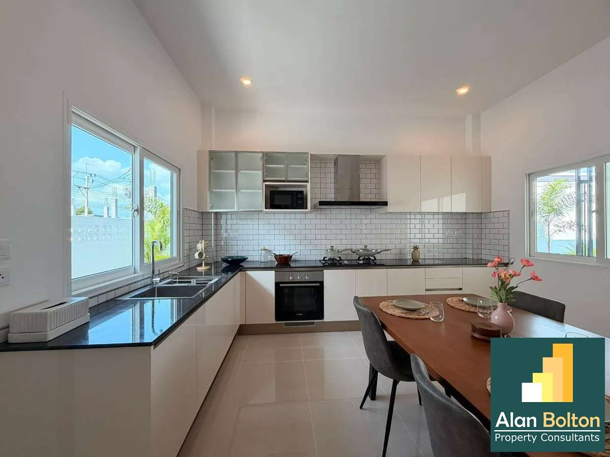 Modern Classic for sale photo 12