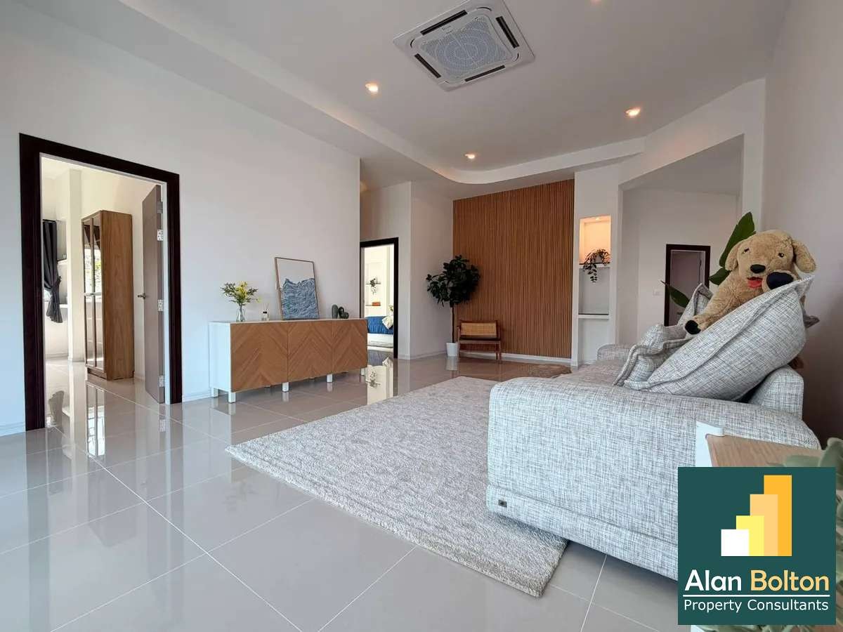 Modern Classic for sale photo 8