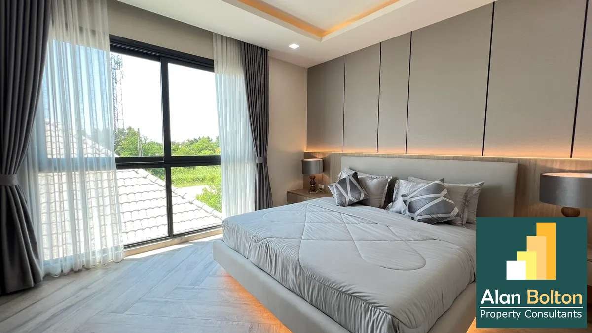 Brand New Luxury 5 Bedrooms 5 Bathrooms in Mapprachan photo 7