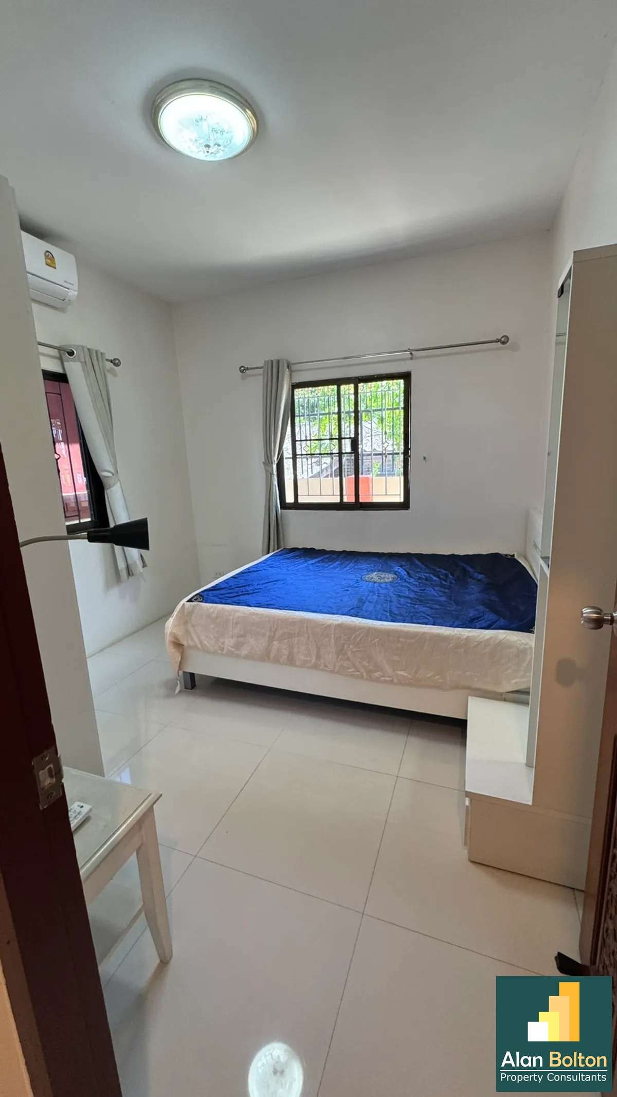 Nice single story house 3 bedrooms 2 bathrooms in North Pattaya for RENT photo 17