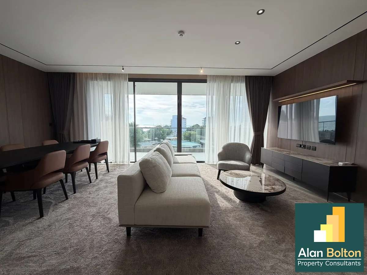 Brand new 3 Bedrooms 4 Bathrooms in Na Jomtien photo 8