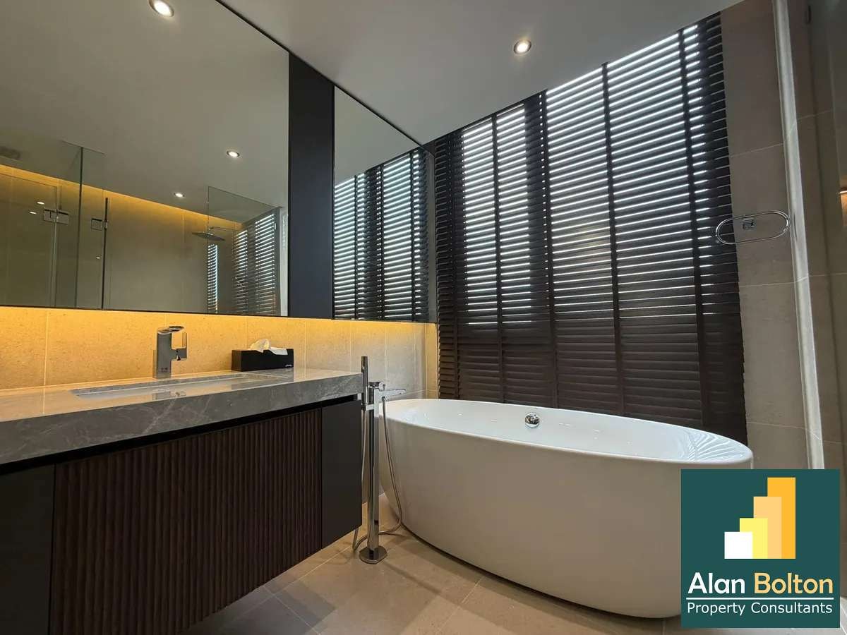 Brand new 3 Bedrooms 4 Bathrooms in Na Jomtien photo 15