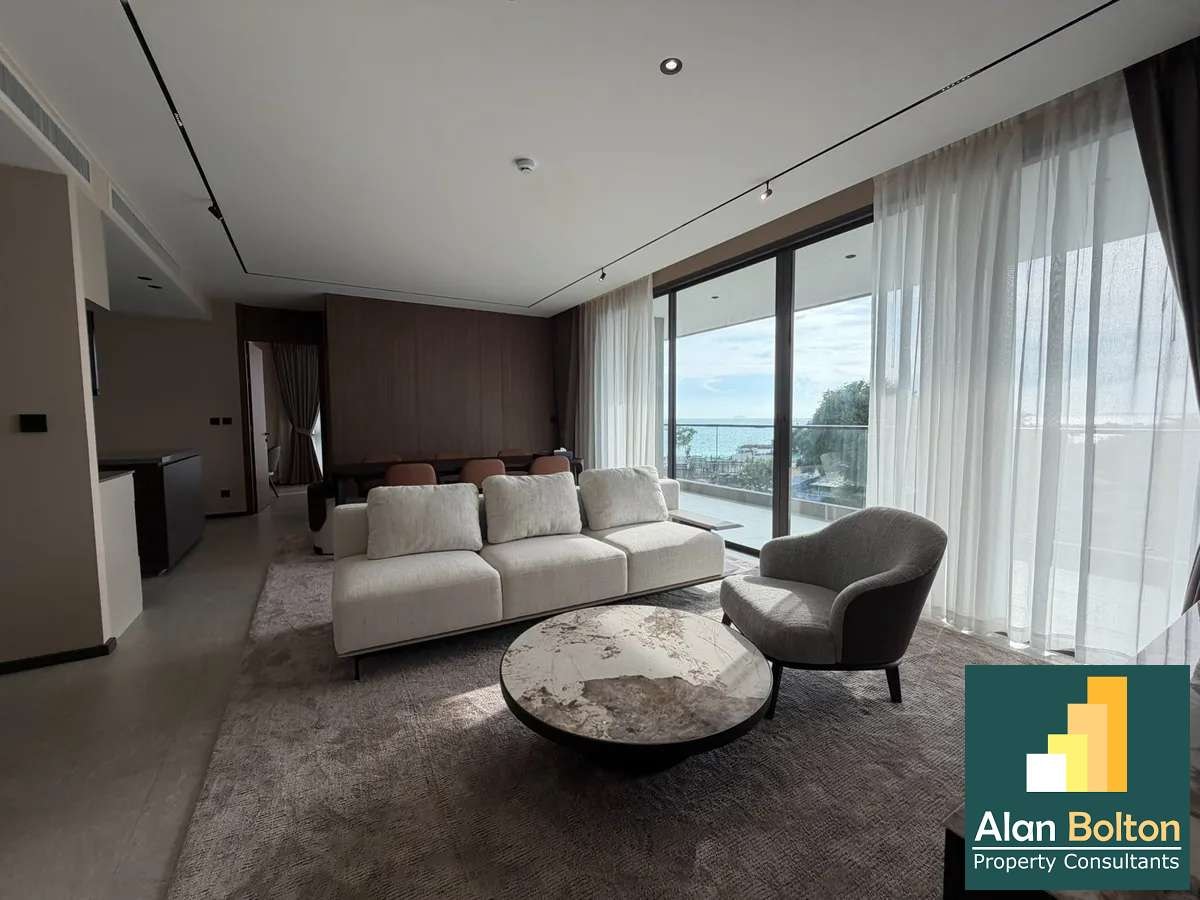 Brand new 3 Bedrooms 4 Bathrooms in Na Jomtien photo 6