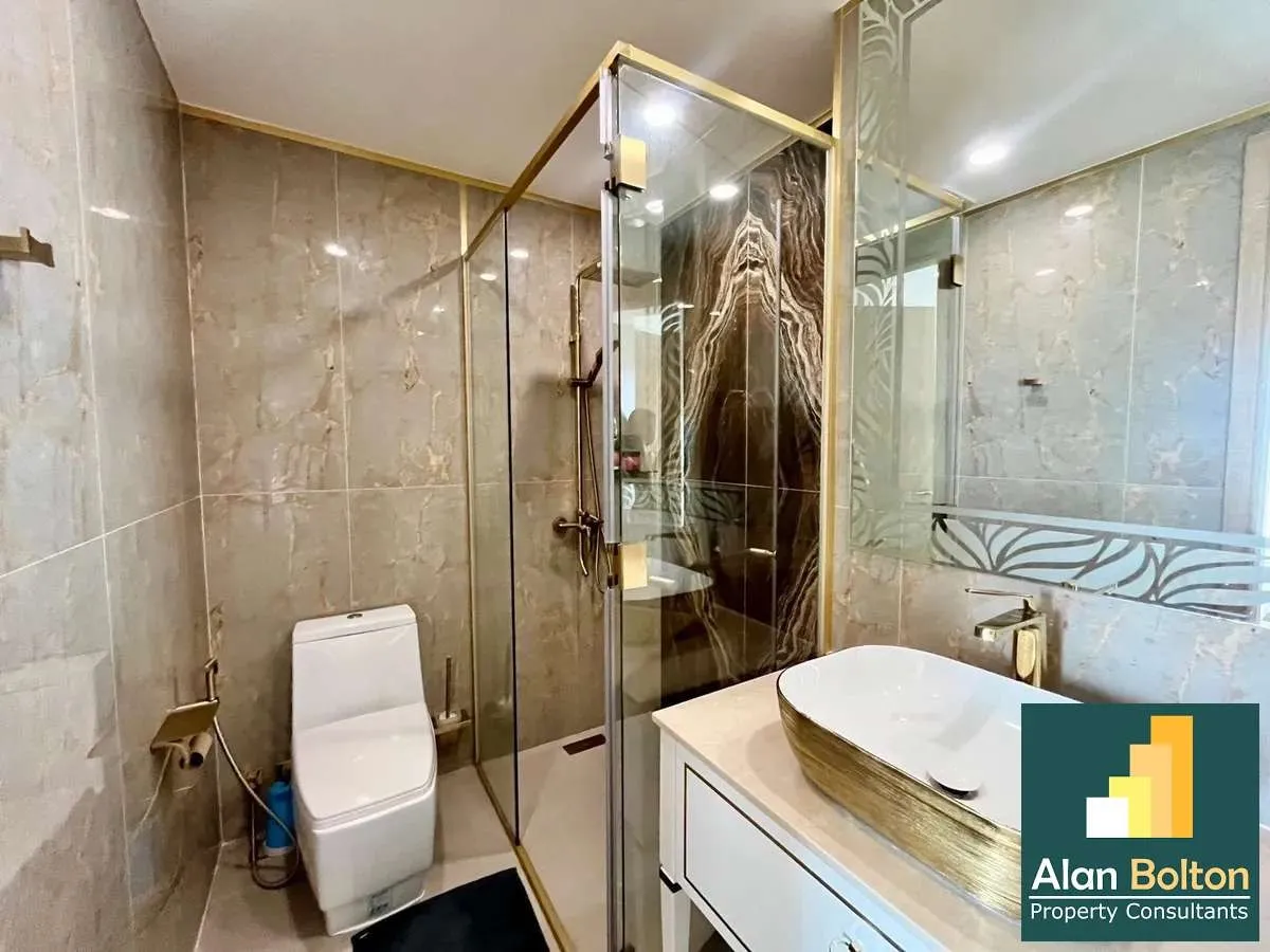 Stunning Sea View Luxury Beachfront 1 bedroom 1 bathroom in Copacabana Beach Jomtien for RENT photo 3