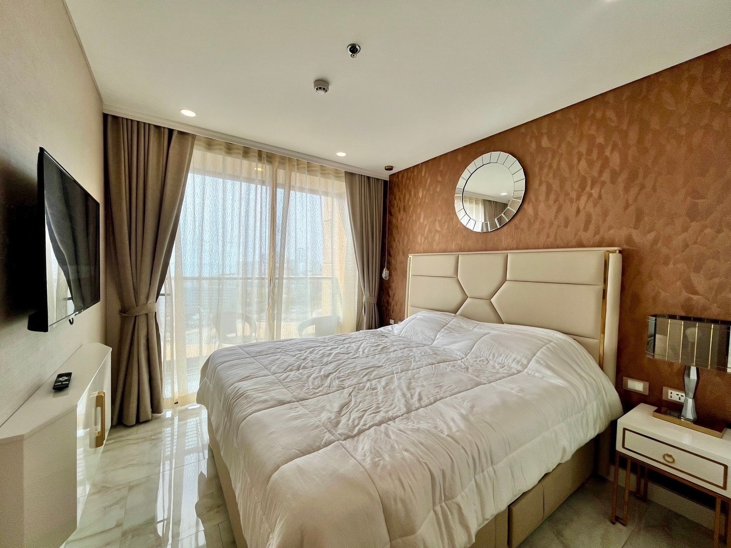 Stunning Sea View Luxury Beachfront 1 bedroom 1 bathroom in Copacabana Beach Jomtien for RENT photo 24