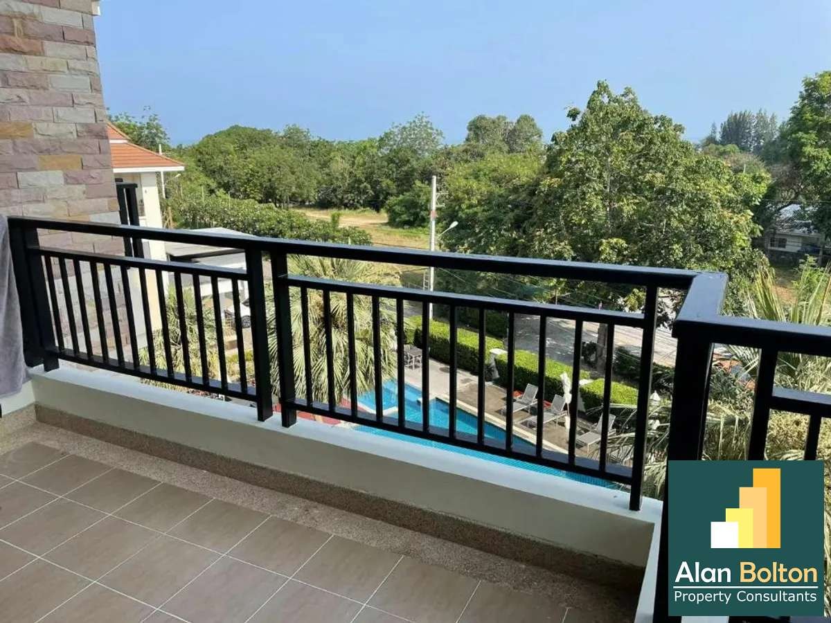 2 Bedroom Confo For Sale In Najomtien photo 9