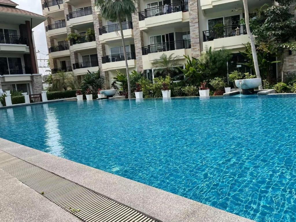 Two Bedroom Condo For Sale photo 26