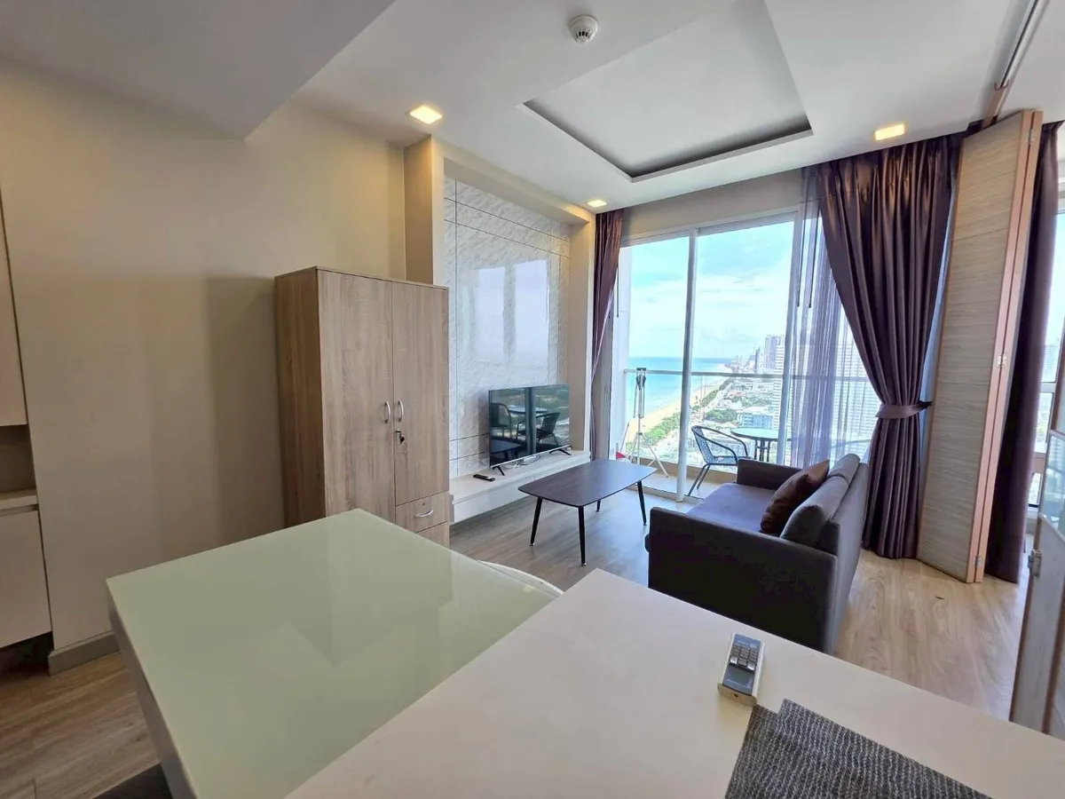 Stunning Beachfront with a amazing Sea View 1 bedroom 1 bathroom in Cetus Beachfront Jomtien for RENT photo 14