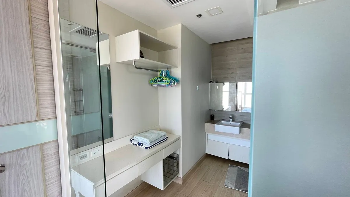 Stunning Beachfront with a amazing Sea View 1 bedroom 1 bathroom in Cetus Beachfront Jomtien for RENT photo 20