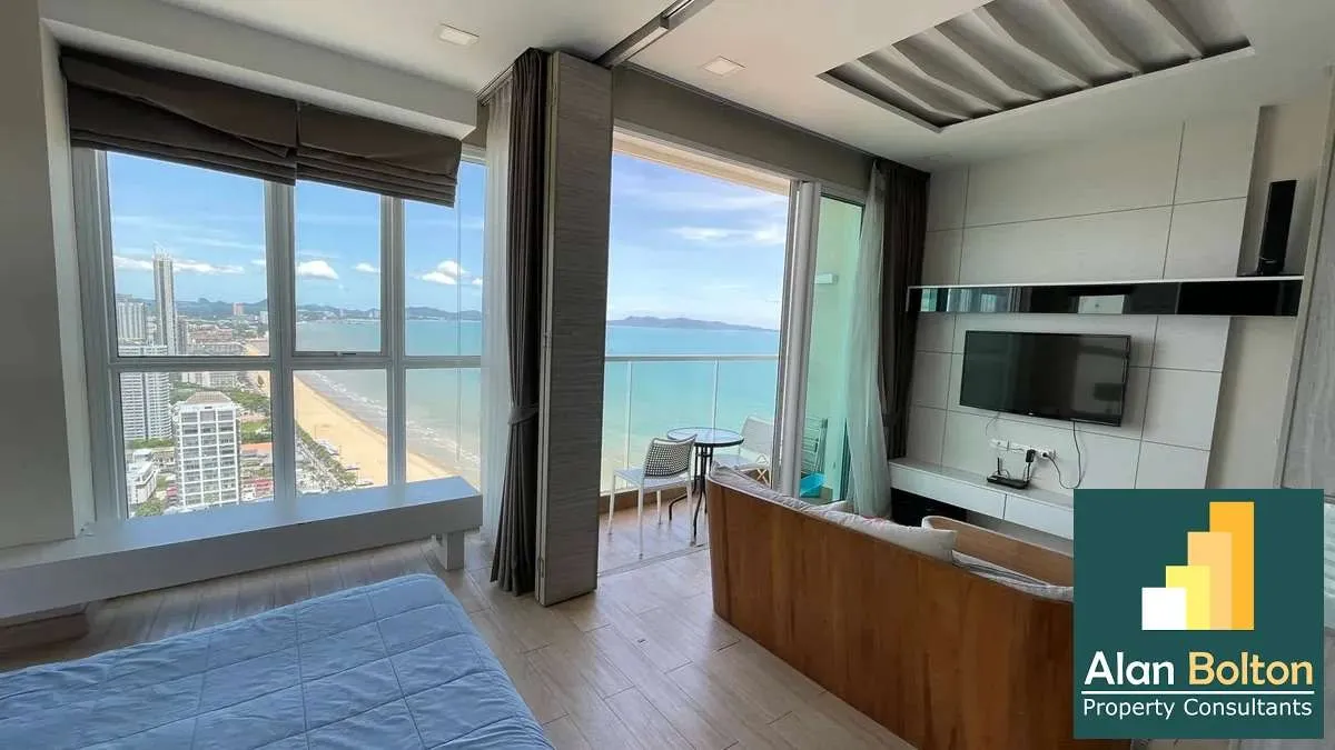 Stunning Beachfront with a amazing Sea View 1 bedroom 1 bathroom in Cetus Beachfront Jomtien for RENT photo 3
