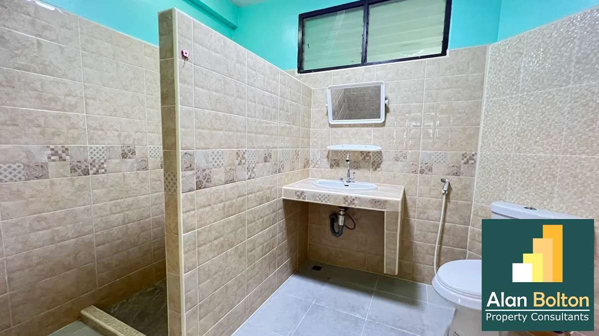 3 Bedrooms 3 Bathrooms in Jomtien photo 9