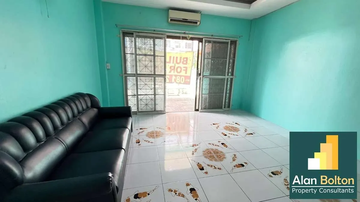 3 Bedrooms 3 Bathrooms in Jomtien photo 10