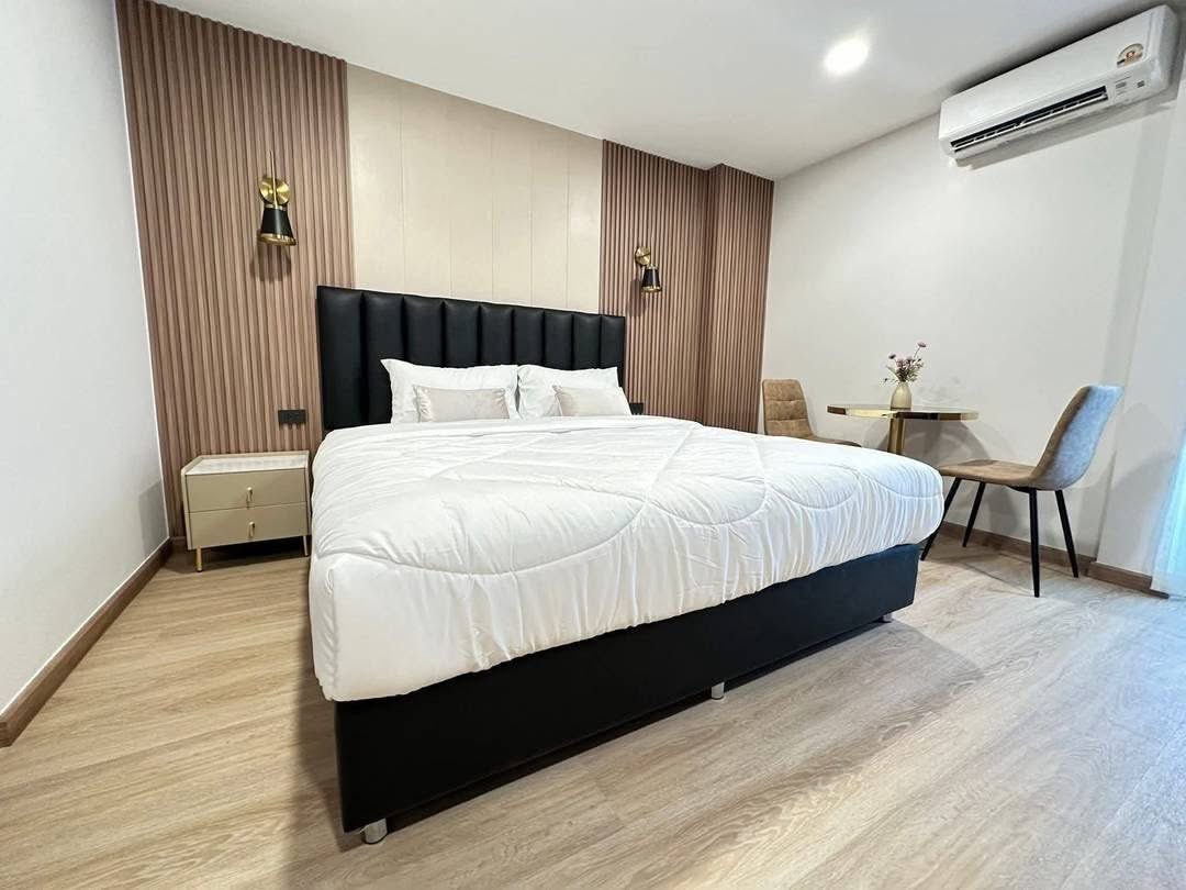 Prime Location with modern style studio 1 bathroom in Diana Estate for RENT photo 28