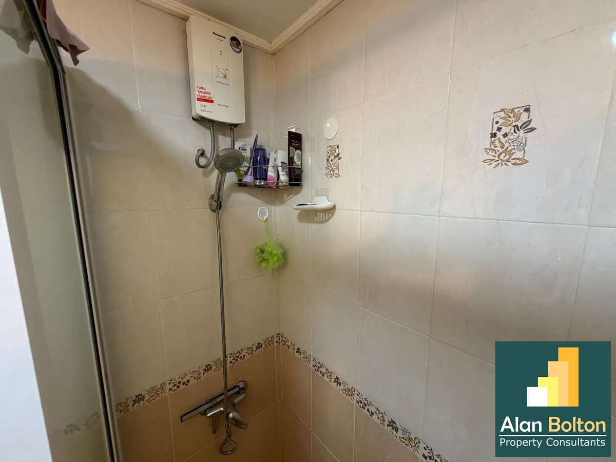 Partial Sea View Studio in Jomtien Condotel photo 13
