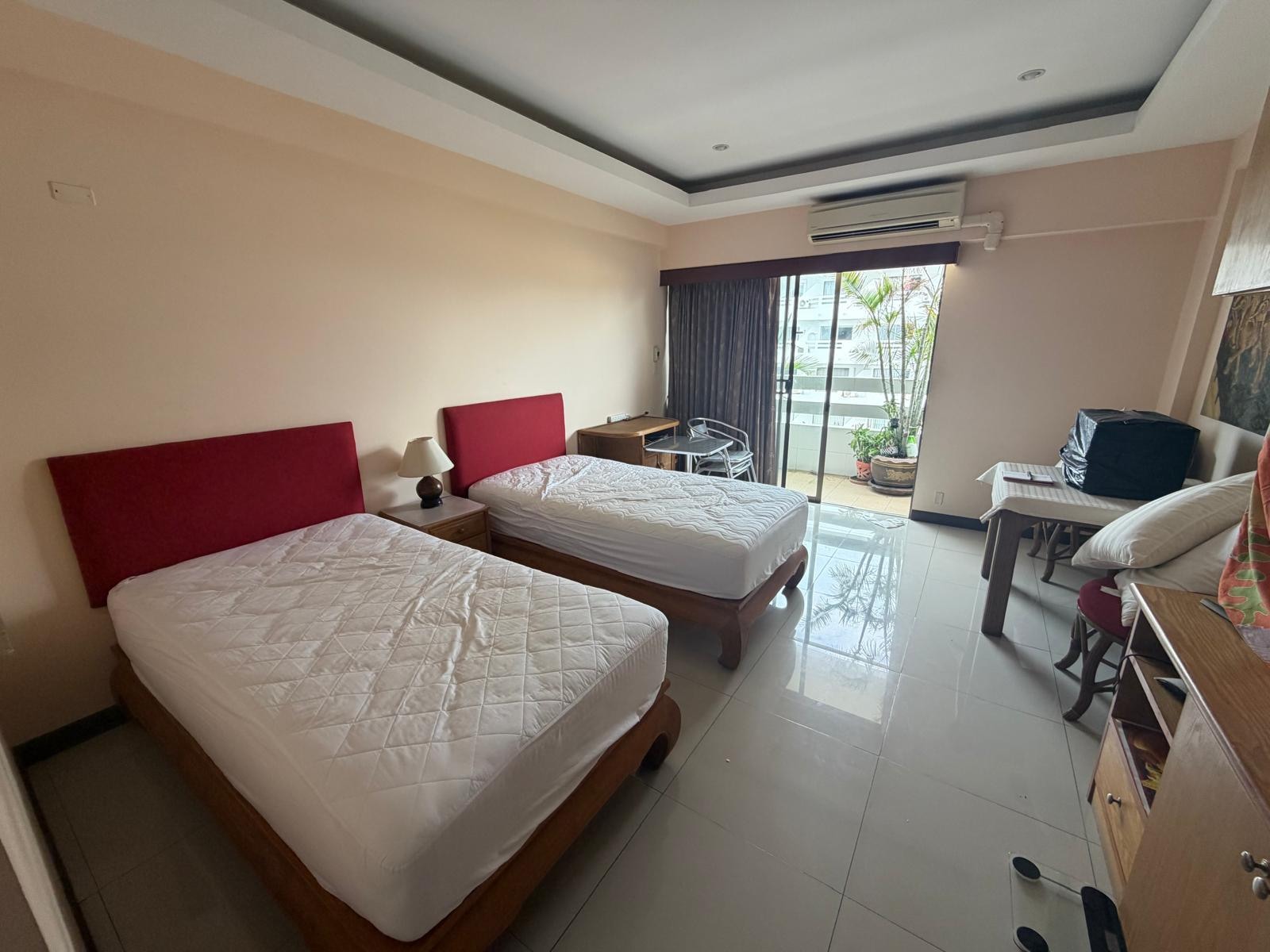 Partial Sea View Studio in Jomtien Condotel photo 18