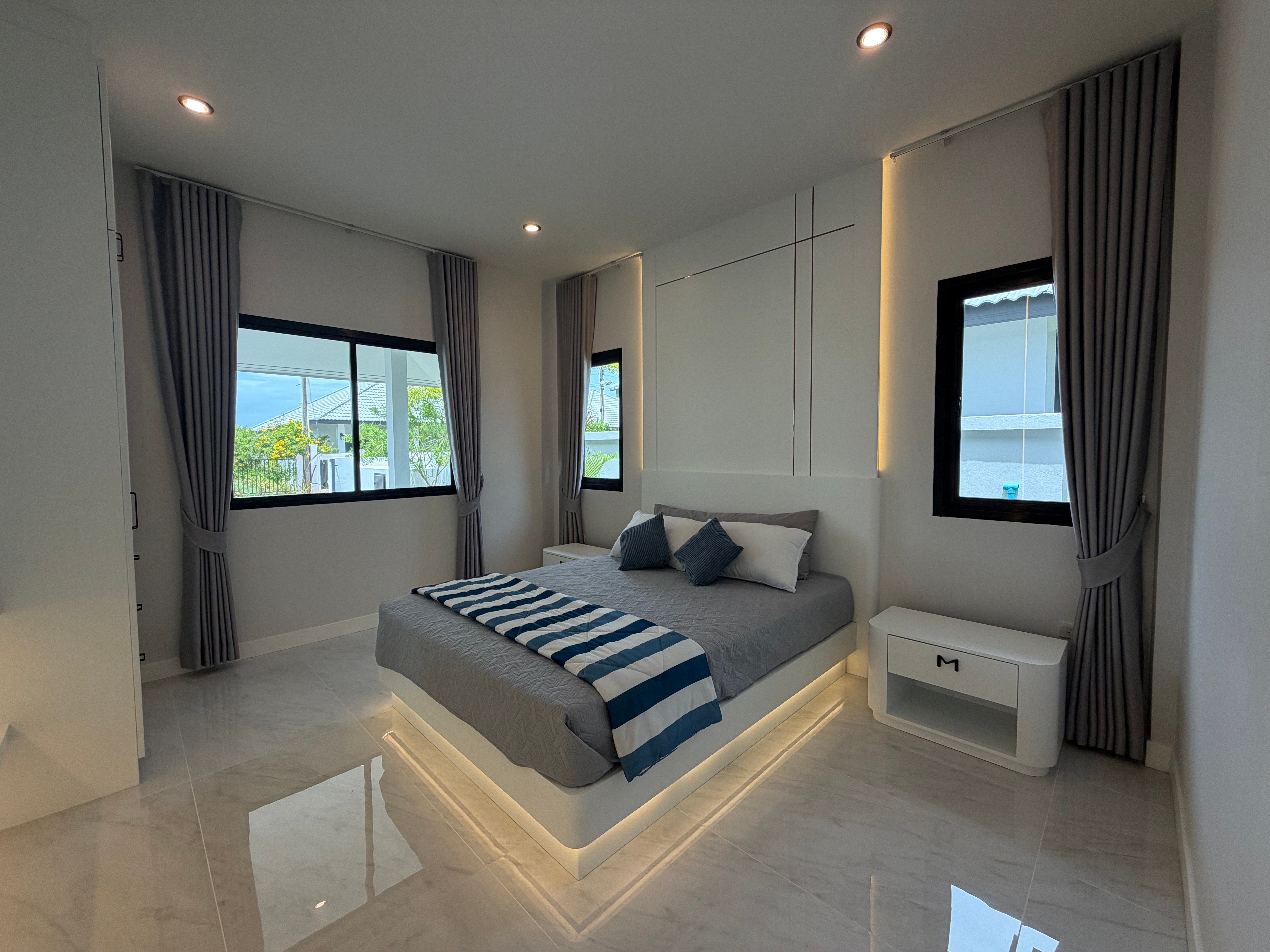 Modern Pool Villa in A Peaceful setteing - Finance available photo 19
