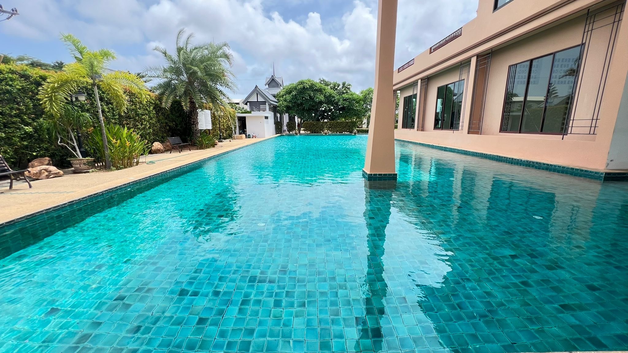 Modern Pool Villa in A Peaceful setteing - Finance available photo 14