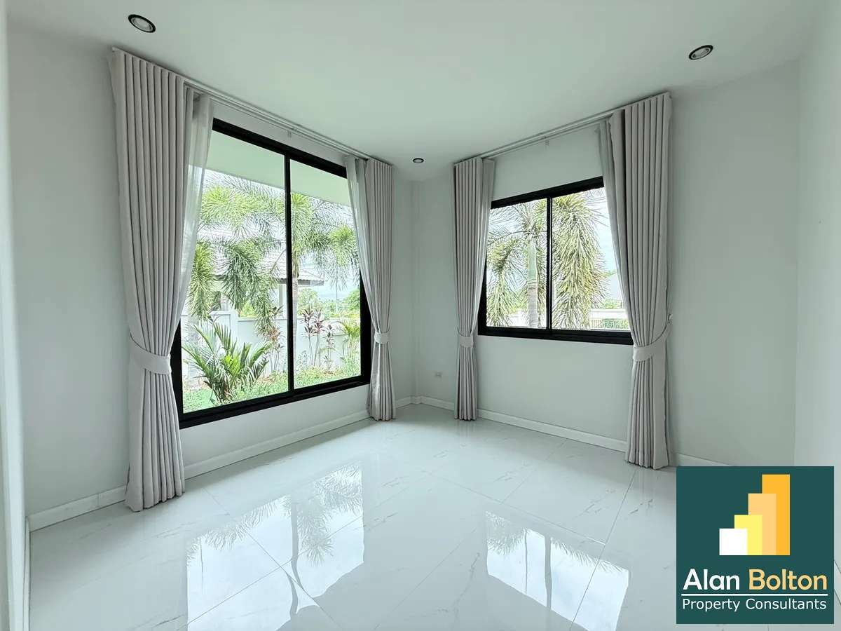 Modern house- Finance available photo 10