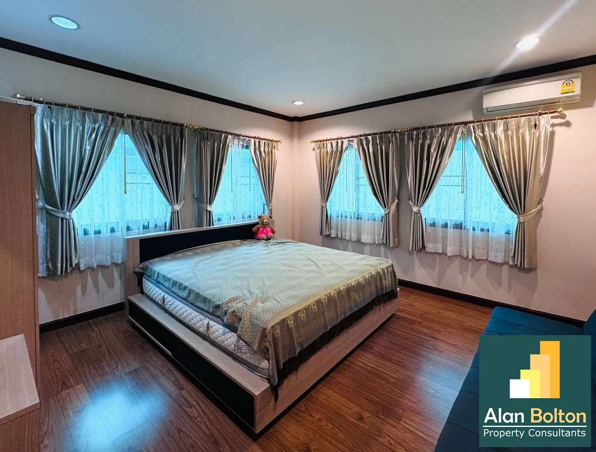 3 Bed 3 bath in Huay Yai Baan Balina 2 photo 3