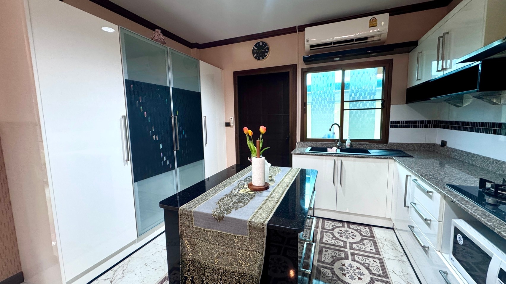 3 Bed 3 bath in Huay Yai Baan Balina 2 photo 49