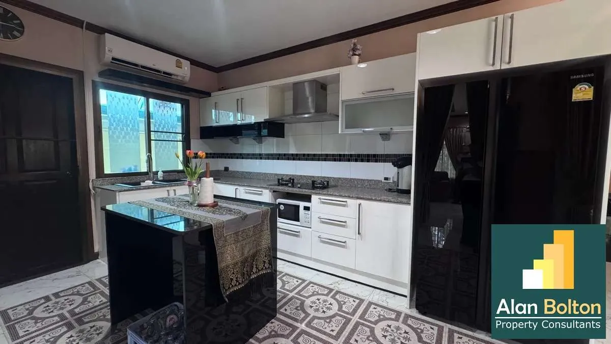 3 Bed 3 bath in Huay Yai Baan Balina 2 photo 7