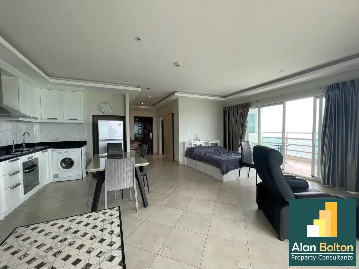 View Talay 7 For Rent Large Corner Sea View photo 7