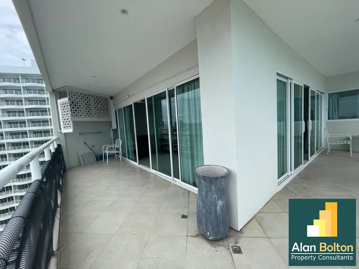 View Talay 7 For Rent Large Corner Sea View photo 15