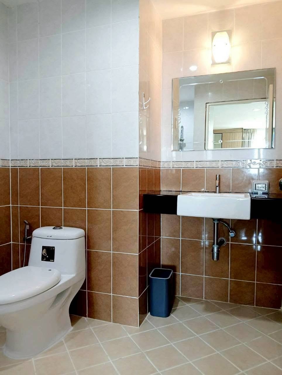 Spacious Modern Style Condo 3 bedrooms 2 bathrooms in Thepprasit for RENT photo 21