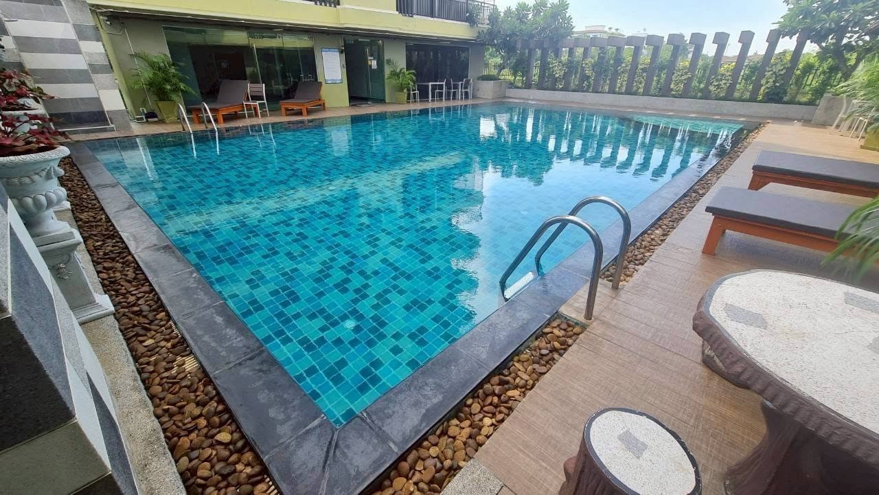 Spacious Modern Style Condo 3 bedrooms 2 bathrooms in Thepprasit for RENT photo 26