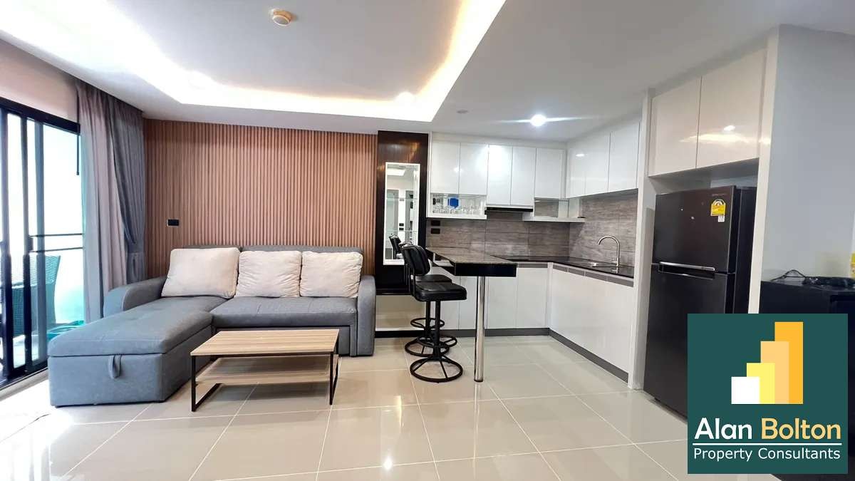 Pool view 1 Bedroom 1 Bathroom in East Pattaya photo 18